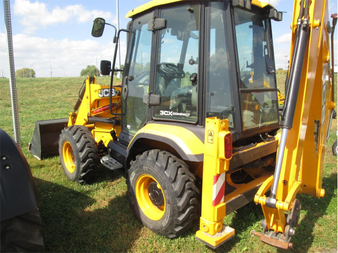 2016 JCB 3CX Loader Backhoes, Norfolk NE