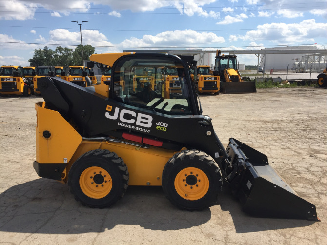 2016 JCB 300 SkidSteer Loaders, Arlington Heights IL